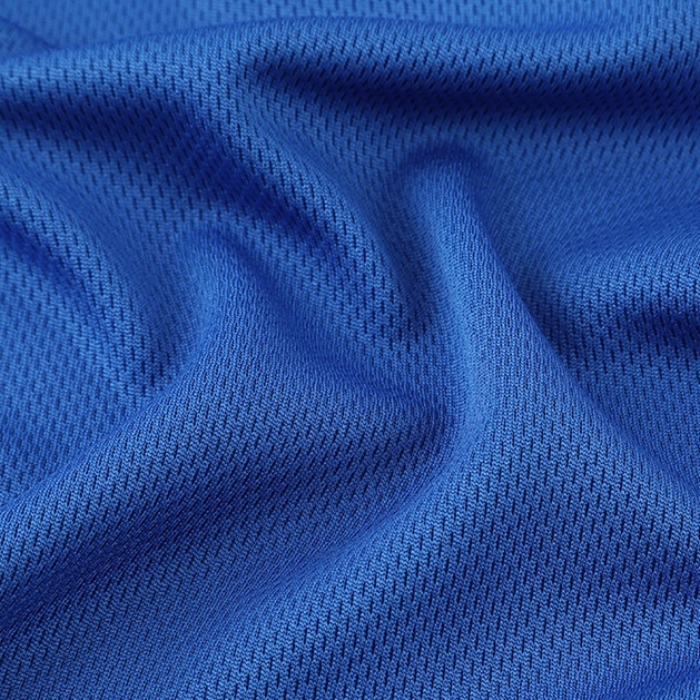 A Micro-Textured Knit for Airflow and Everyday Comfort
